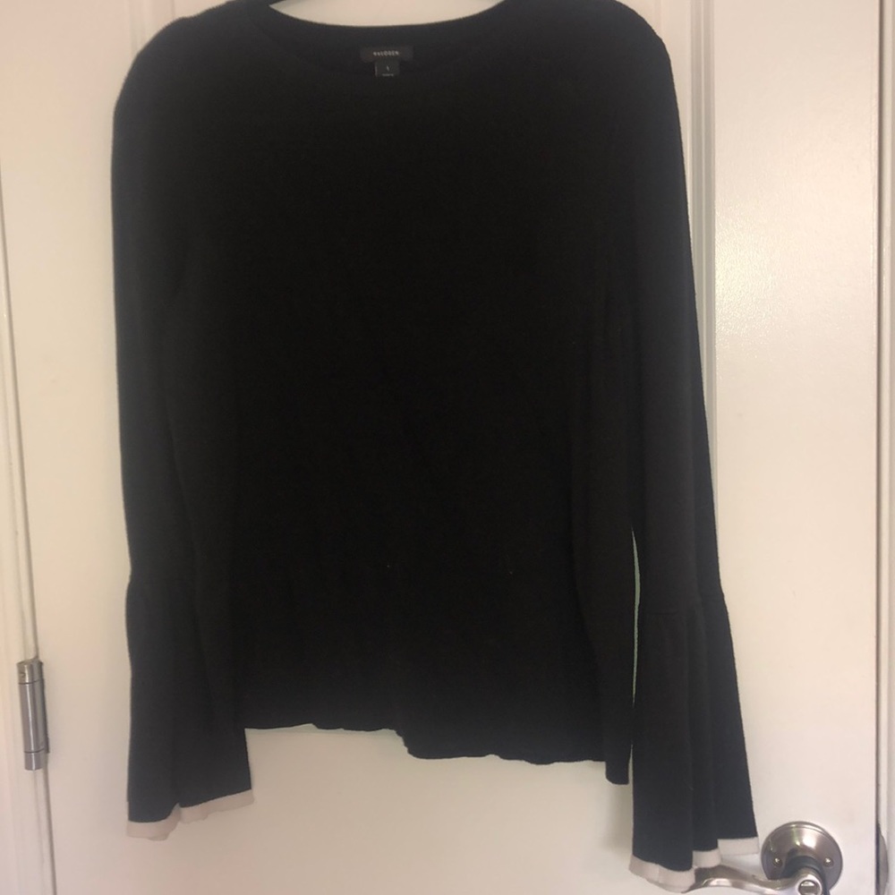 Halogen black pullover sweater with bell sleeves